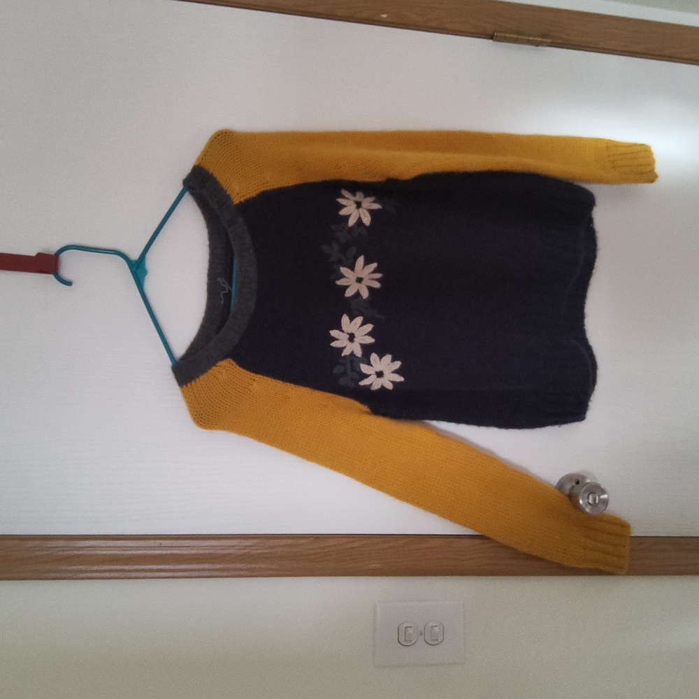 Leon and Harper sweater